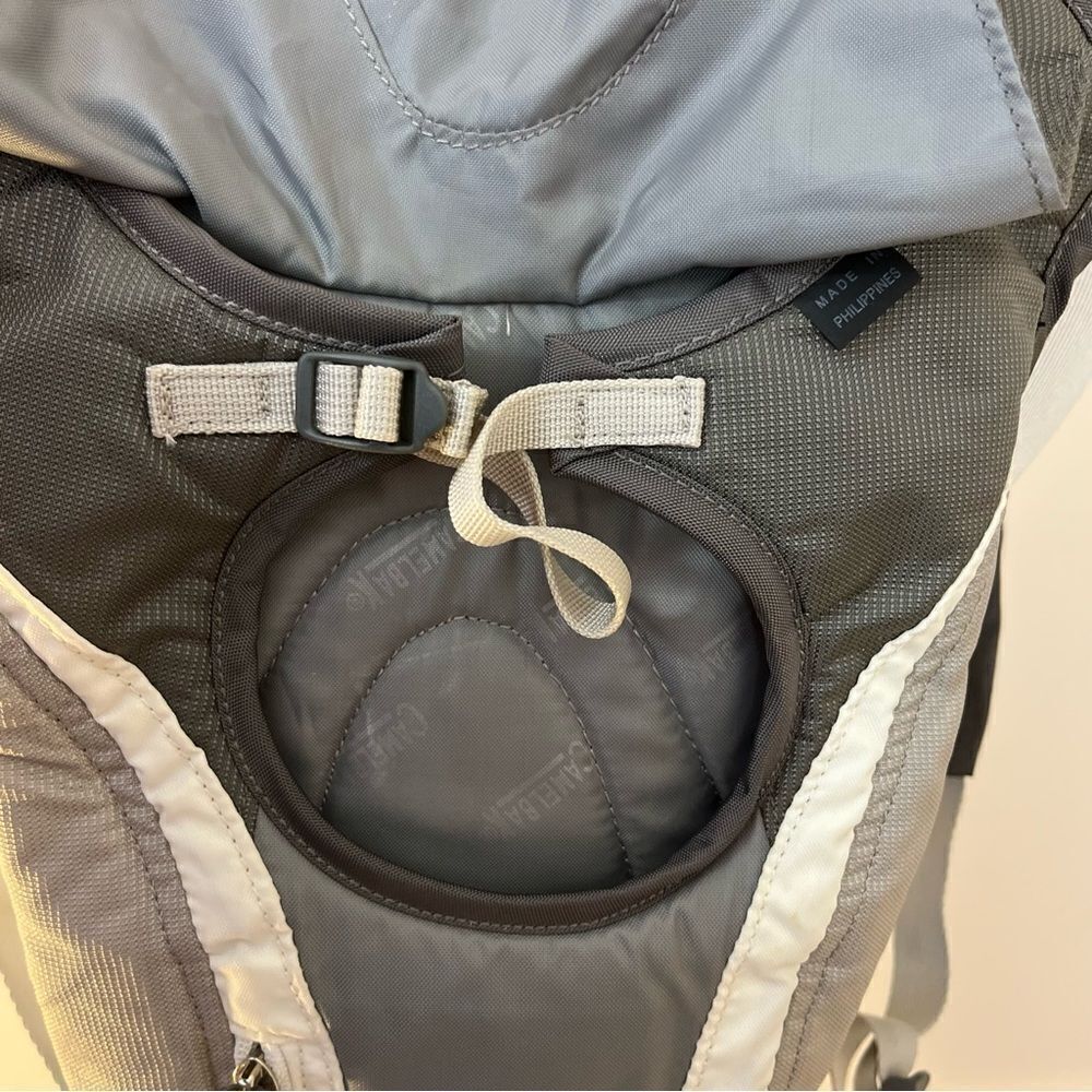 Camelbak Gray Hydration Pack OS - Picture 3 of 5